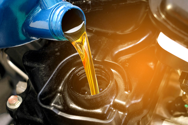 What is the Difference Between a Conventional, Semi-Synthetic and Synthetic Oil Change?