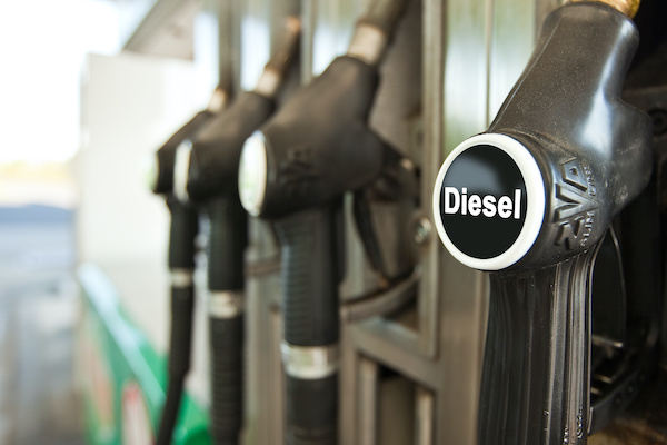 What's the Difference Between a Diesel and a Gas Engine?