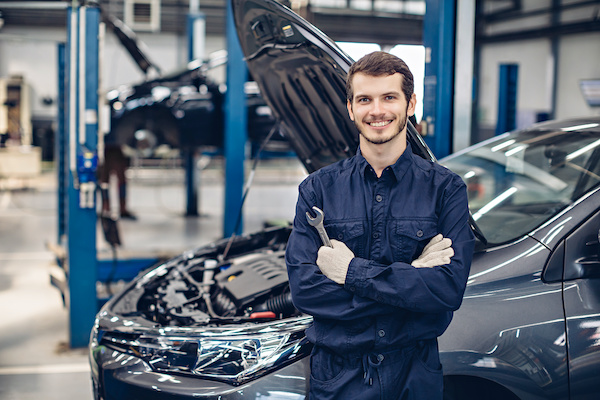 Why Should I Choose a Local Auto Repair Shop Over The Dealership For Repairs and Service?